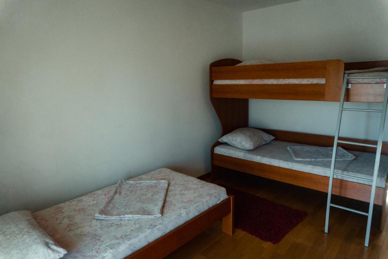 Holiday Home Rozic - Villa With Private Seasonal Heated Pool 莫斯塔尔 外观 照片