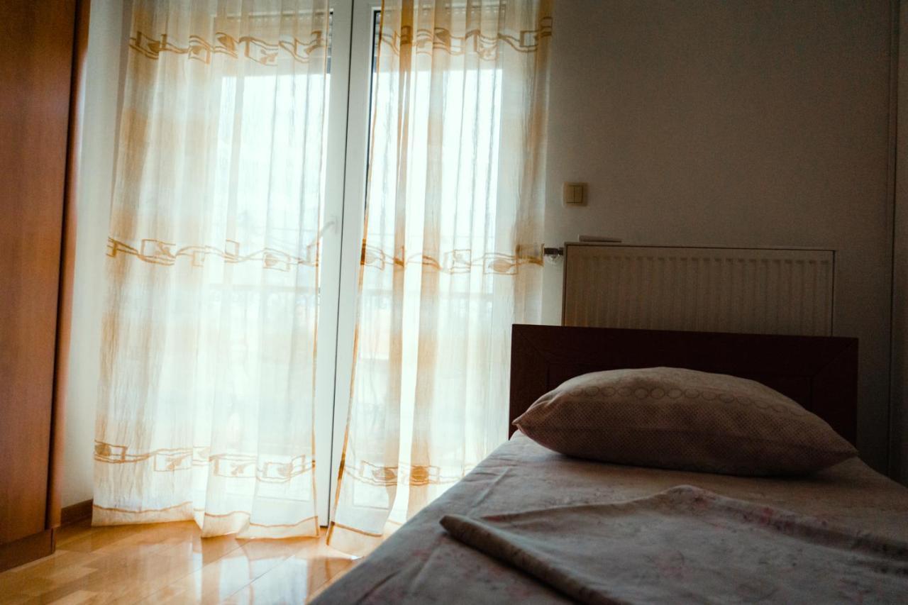 Holiday Home Rozic - Villa With Private Seasonal Heated Pool 莫斯塔尔 外观 照片